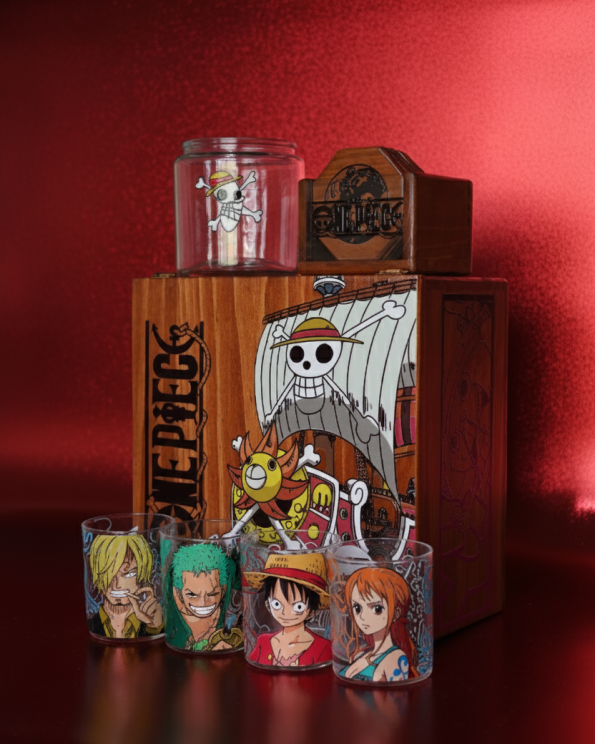 Engraved wooden chest with a matching set of printed glasses